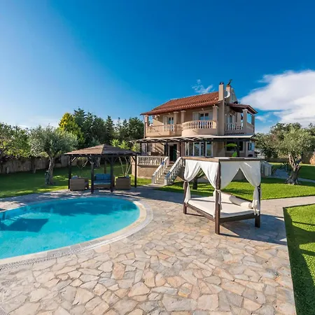 Maxim Villa