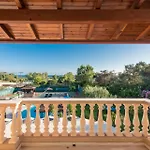 Villa Maxim
